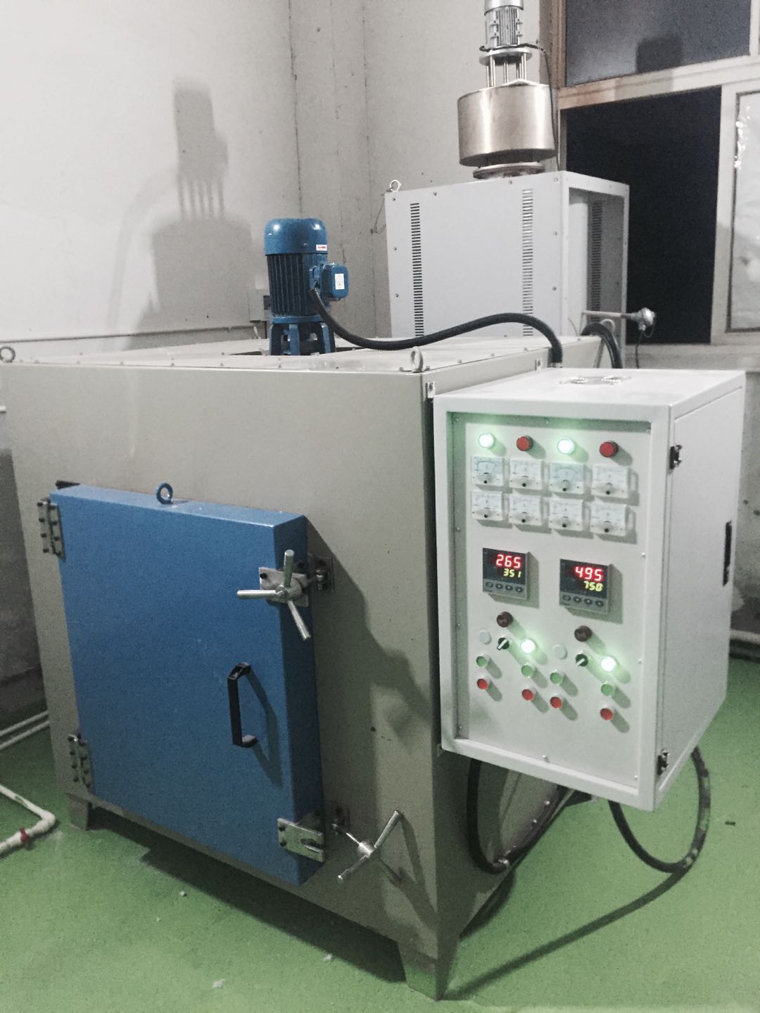 RPJ-650℃系(xi)列(lie)氧化(hua)鋯(gao)注(zhu)射(she)成(cheng)型產(chǎn)品排膠爐